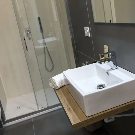 Paduina3 Comfort 公寓式酒店 的里雅斯特