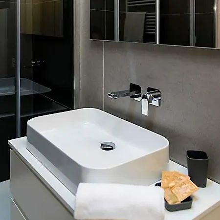 Aparthotel Paduina3 Comfort 4*