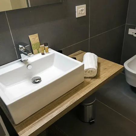 Paduina3 Comfort Apart Otel Trieste